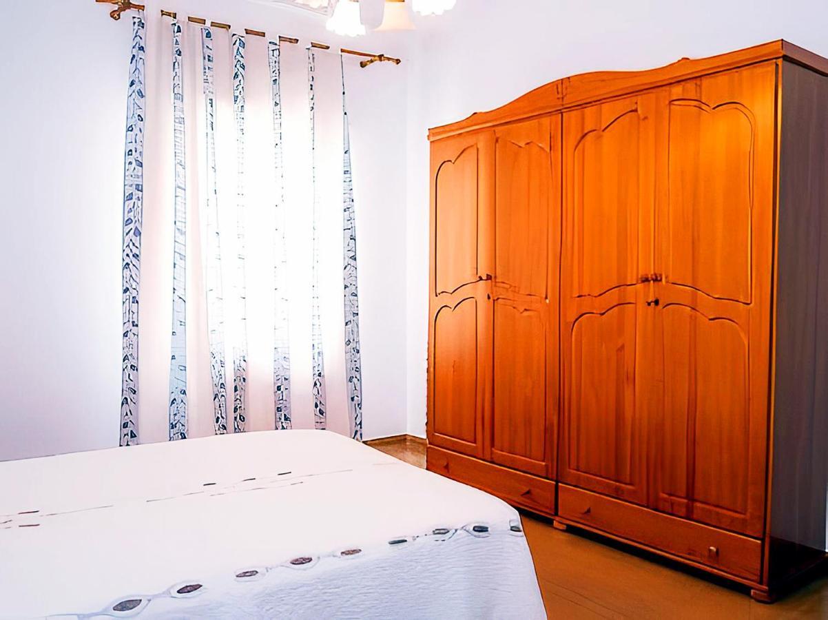 Apartamentos Garaje & Aire & Wifi & Solo Familias Y Parejas 콘일데라프론테라 외부 사진