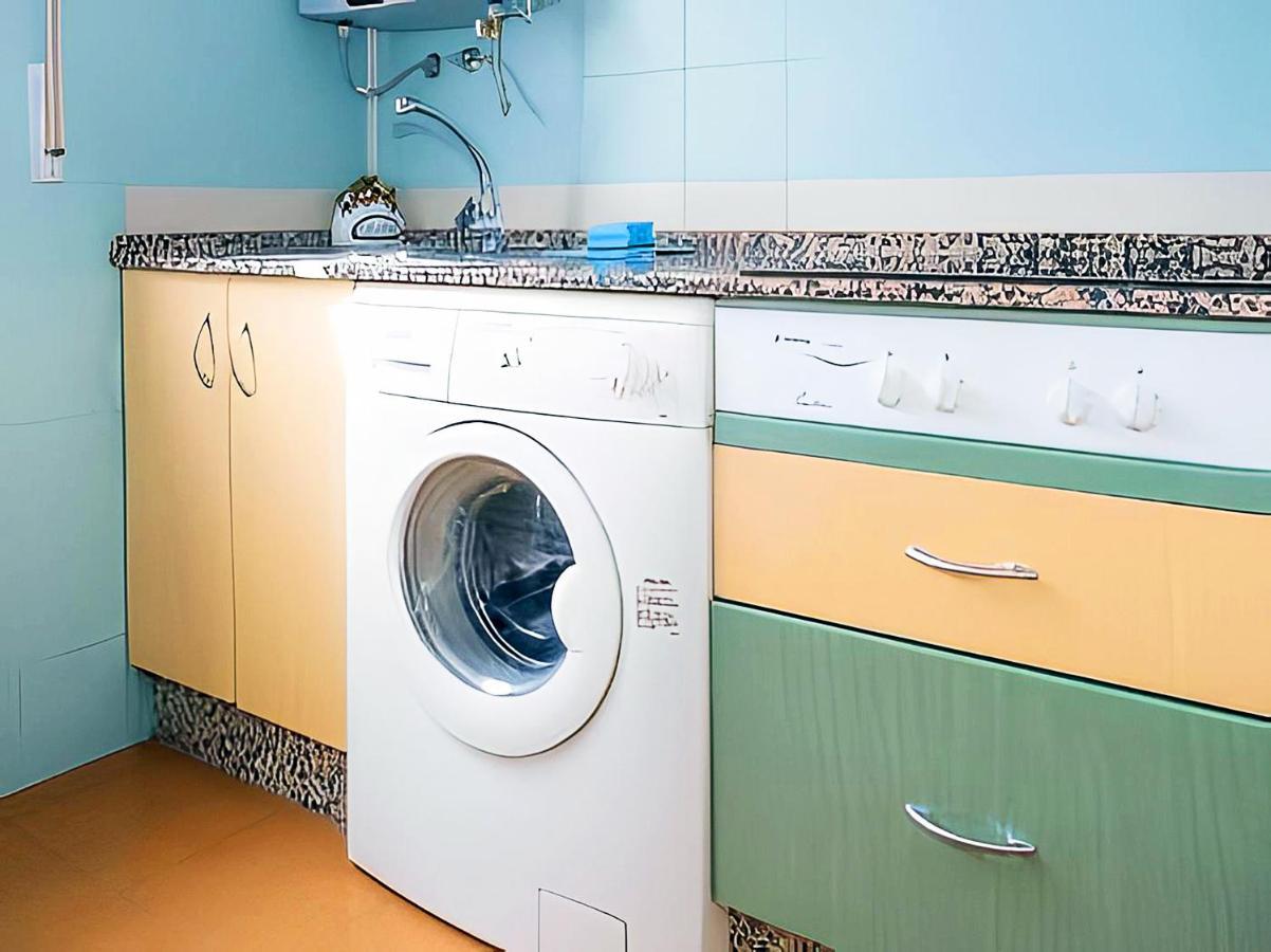 Apartamentos Garaje & Aire & Wifi & Solo Familias Y Parejas 콘일데라프론테라 외부 사진